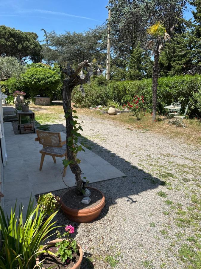 Magnifique Studio Tropezien A 300 M De La Plage Saint-Tropez Exterior foto